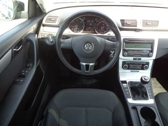 vw passat 1,6 tdi bmt; a. klima; 100 tkm; pdc; 6 brzina.. - slika 15