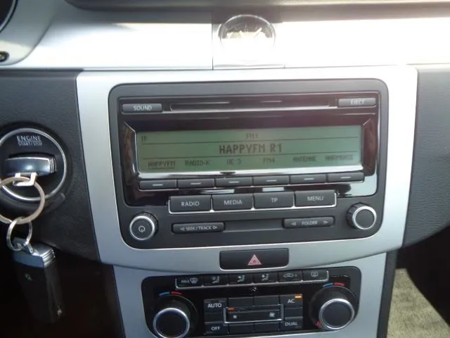 vw passat 1,6 tdi bmt; a. klima; 100 tkm; pdc; 6 brzina.. - slika 18