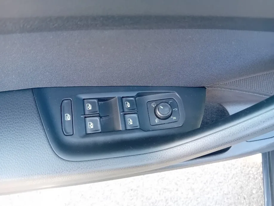 vw passat 2,0 tdi dsg. jamstvo. leasing - slika 11