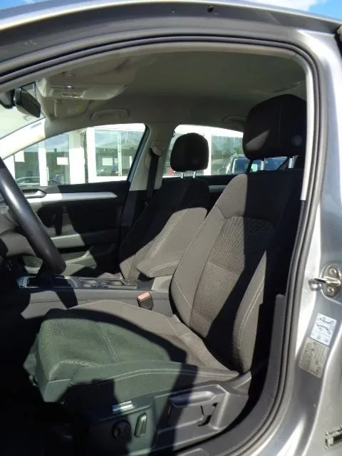 vw passat 2,0 tdi bmt comfortline; 150 ks; hr auto; led; u pdv-u.. - slika 10