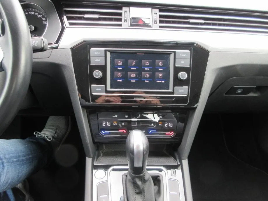 vw passat 2,0 tdi bmt dsg,business,hr auto,samo 45.000km,toop,. - slika 14