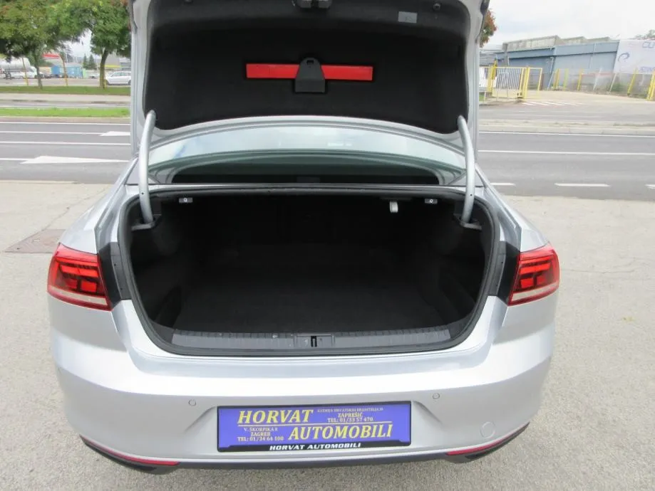 vw passat 2,0 tdi bmt dsg,business,hr auto,samo 45.000km,toop,. - slika 19
