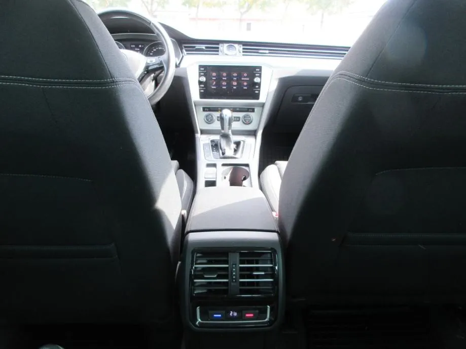 vw passat 2,0 tdi bmt dsg,150ks,comfortline,1vl,hr auto,u sus.pdv-a,.. - slika 18