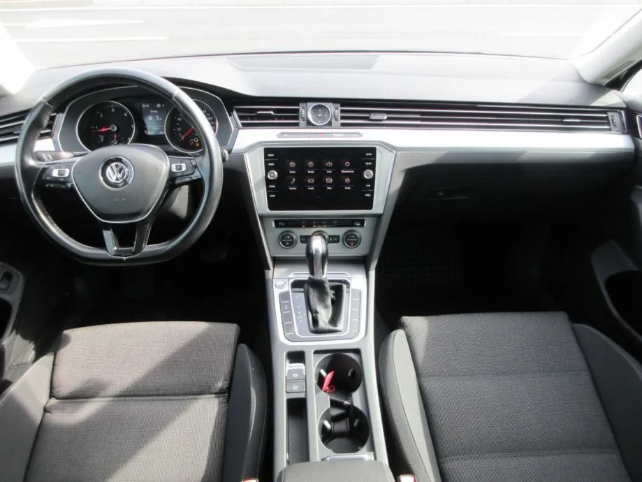 vw passat 2,0 tdi bmt dsg,150ks,comfortline,1vl,hr auto,u sus.pdv-a,.. - slika 8