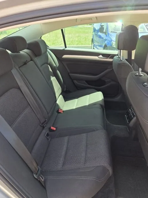 vw passat 2,0 tdi bmt dsg - slika 18