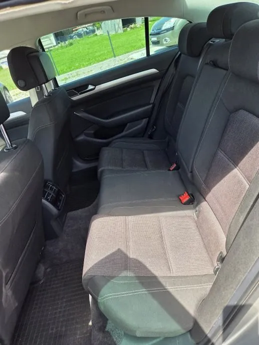 vw passat 2,0 tdi bmt dsg - slika 19