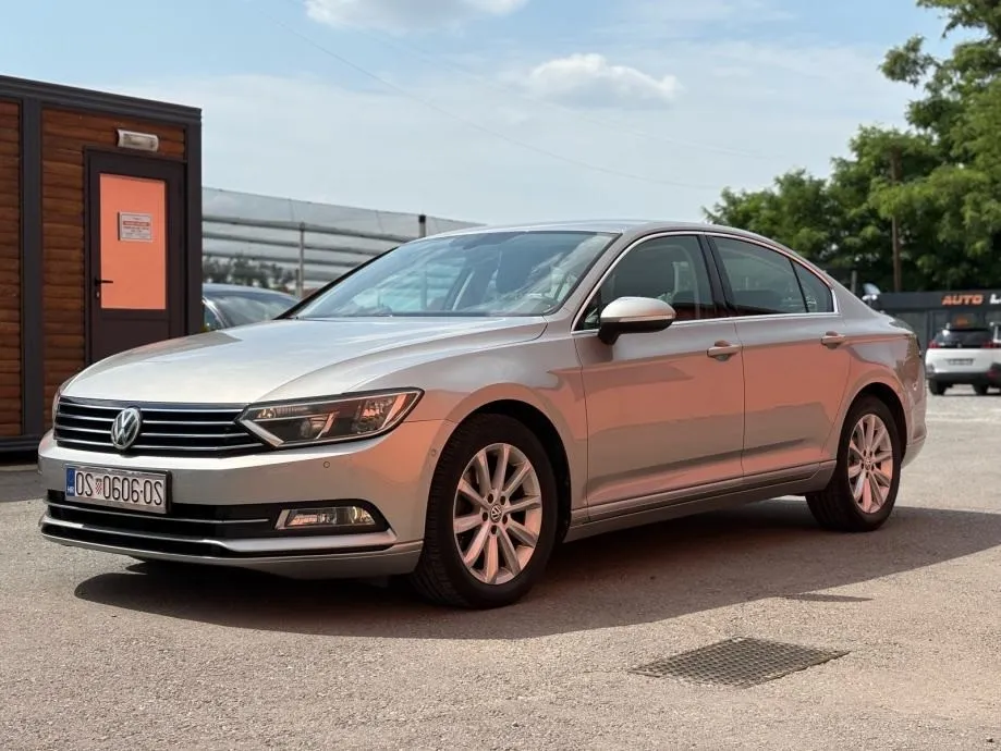 vw passat 2.0 tdi•110kw•hladenjesjedala•parkpilot - slika 3