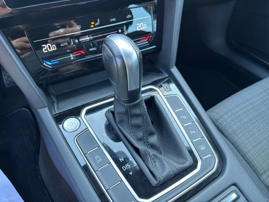 vw passat 2,0 tdi automatik - slika 15