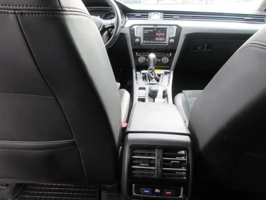 vw passat variant 2,0 tdi bmt dsg,190ks,highline,uredno servisiran, - slika 14