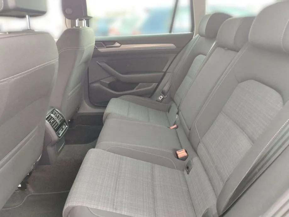 vw passat variant 2,0 tdi dsg business - slika 11