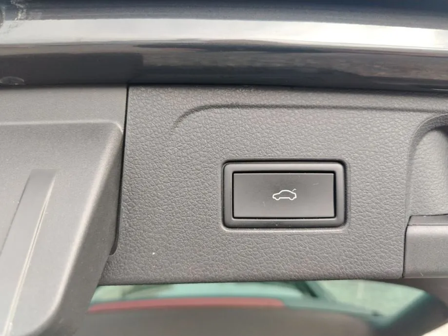 vw passat variant 2,0 tdi dsg business - slika 19