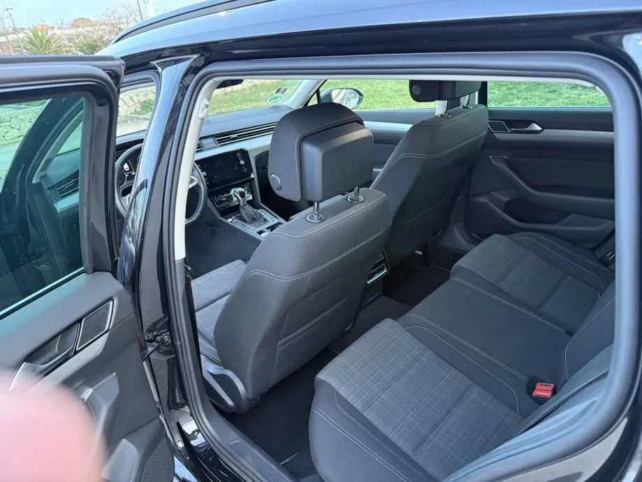 vw passat variant business 2.0 tdi 150 ks u pdv - slika 9