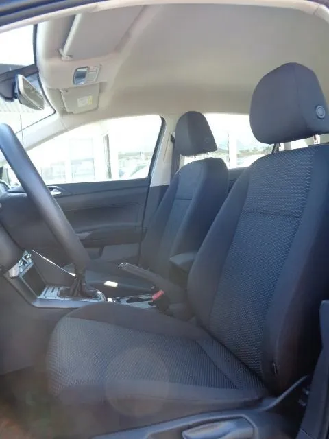 vw polo 1,6 tdi; hr auto; klima; navigacija; tempomat.. - slika 9