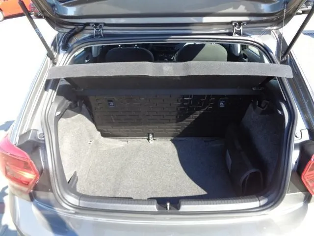 vw polo 1,6 tdi; hr auto; klima; navigacija; tempomat.. - slika 8