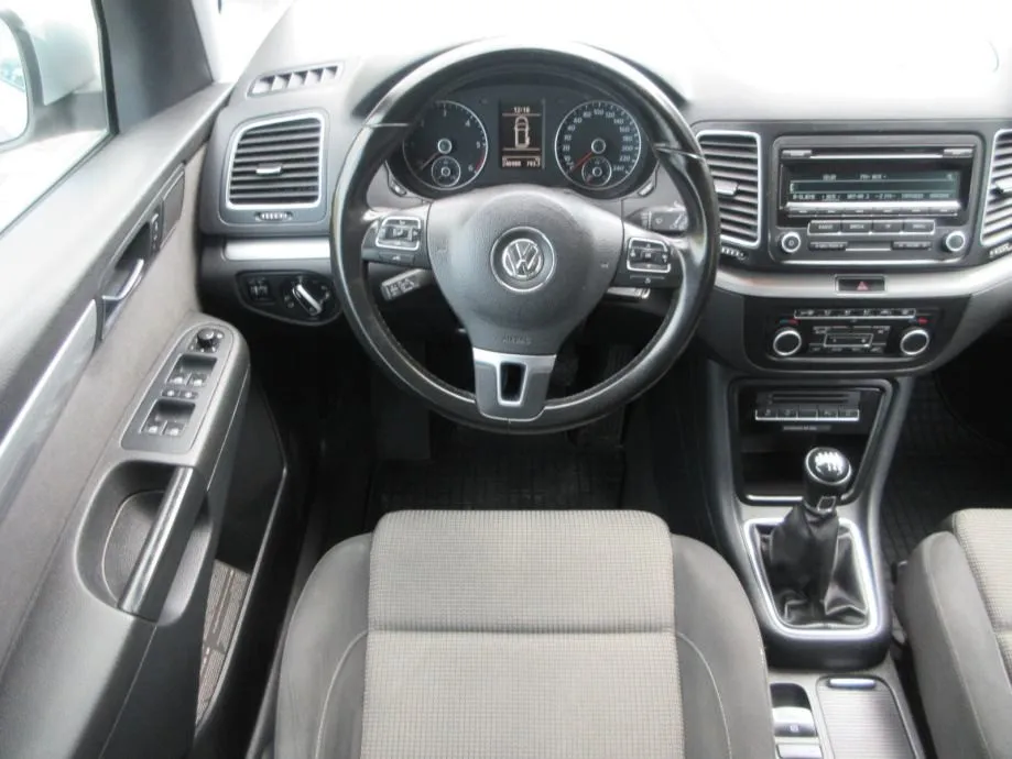 vw sharan 2,0 tdi bmt,140ks,hr auto,,comfortline,reg.god.,servisna,top - slika 9