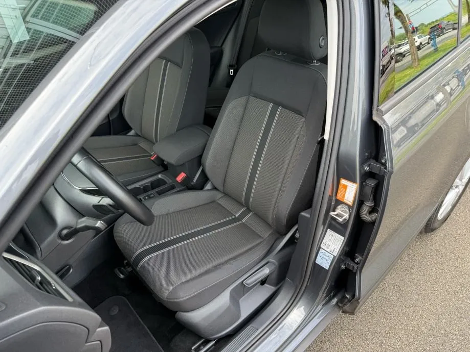 vw t-roc 1.5 tsi dsg °navigacija°adaptivni temp.°leasing bez učešća° - slika 18
