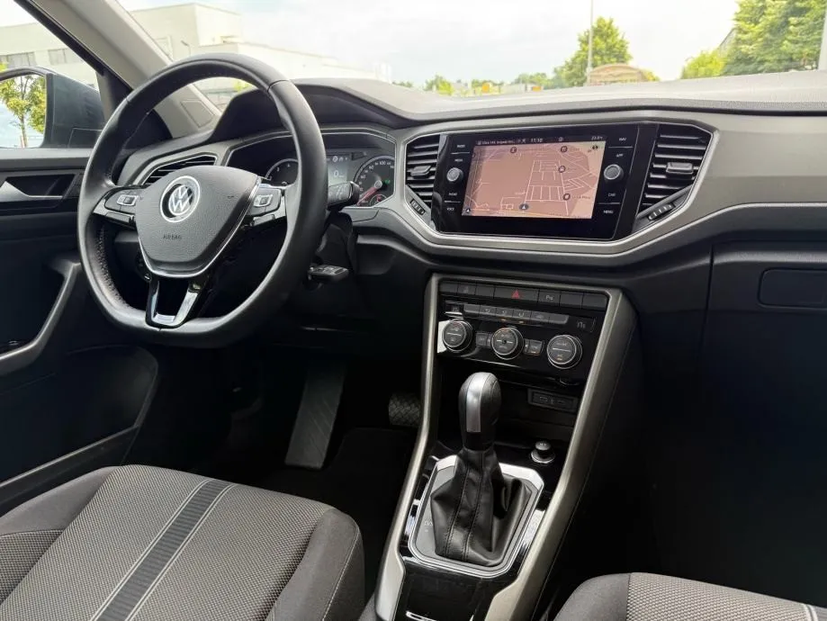 vw t-roc 1.5 tsi dsg °navigacija°adaptivni temp.°leasing bez učešća° - slika 13