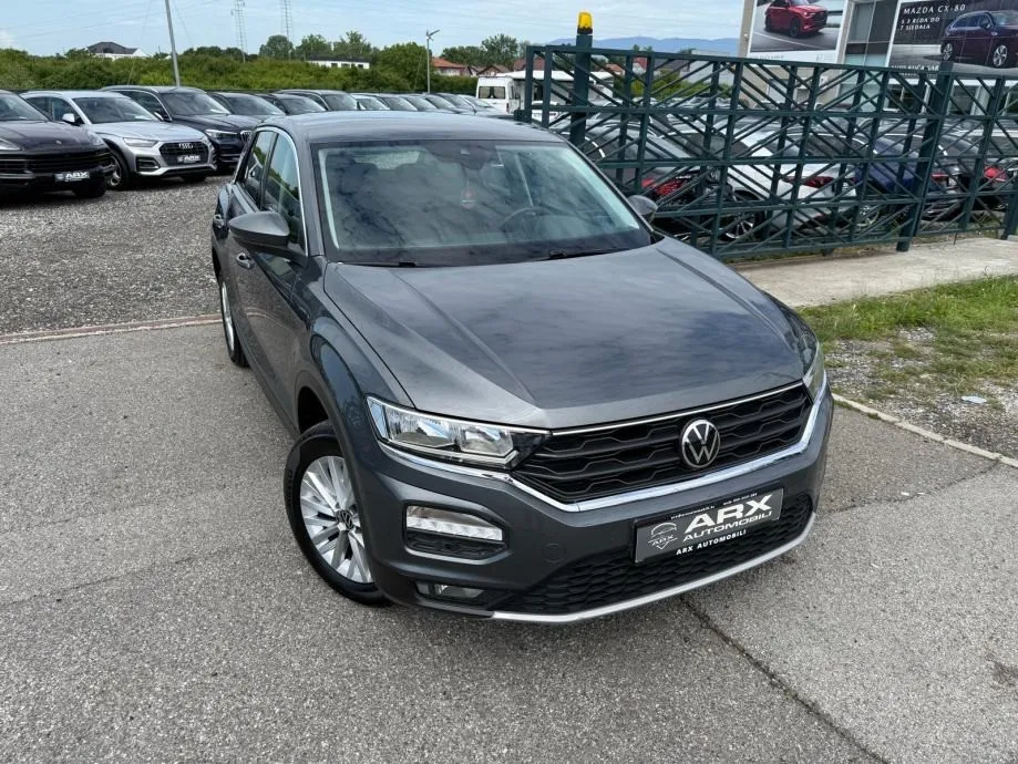 vw t-roc 1.5 tsi dsg °navigacija°adaptivni temp.°leasing bez učešća° - slika 9