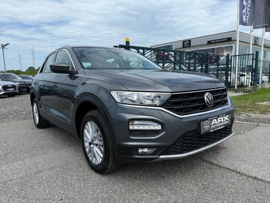 VW T-Roc 1.5 TSI DSG °NAVIGACIJA°ADAPTIVNI TEMP.°LEASING BEZ UČEŠĆA° - Sesvete, Zagreb