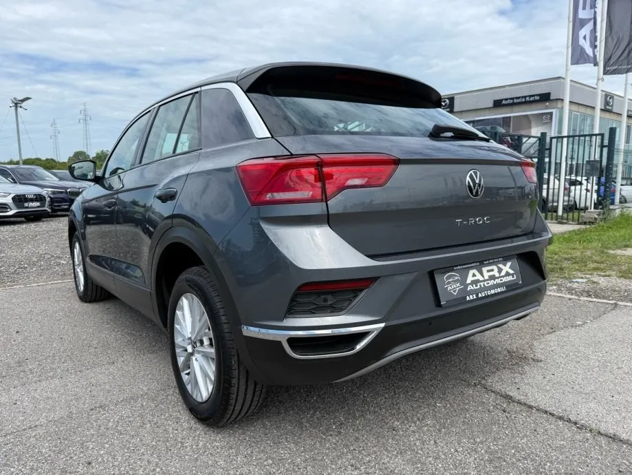 vw t-roc 1.5 tsi dsg °navigacija°adaptivni temp.°leasing bez učešća° - slika 8