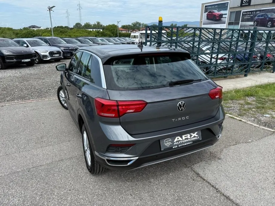vw t-roc 1.5 tsi dsg °navigacija°adaptivni temp.°leasing bez učešća° - slika 10