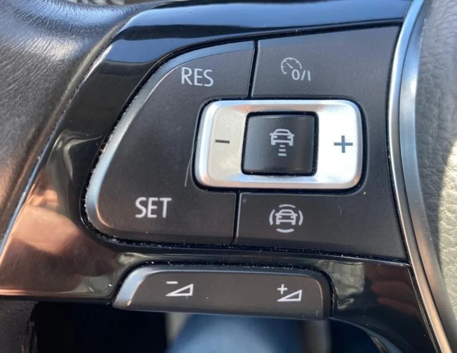vw t-roc 1,6 tdi. jamstvo. leasing - slika 12