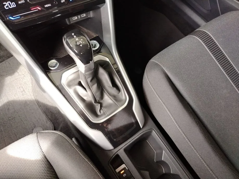 vw t-roc 2,0 tdi dsg life - slika 13