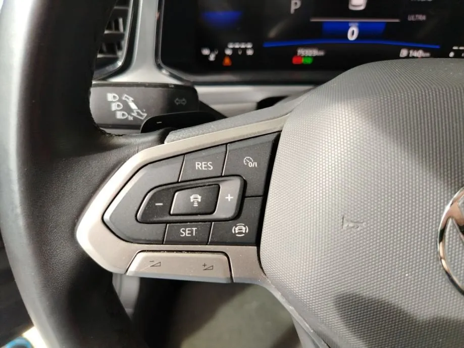 vw t-roc 2,0 tdi dsg life - slika 18