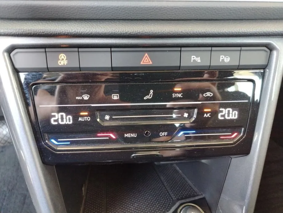 vw t-roc 2,0 tdi dsg life - slika 14