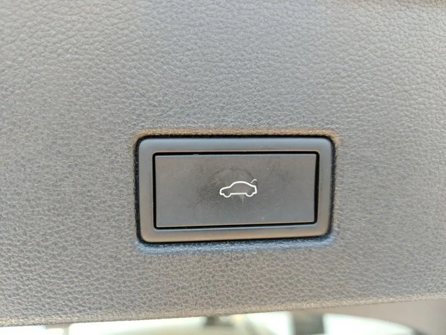 vw t-roc 2,0 tdi dsg life - slika 19