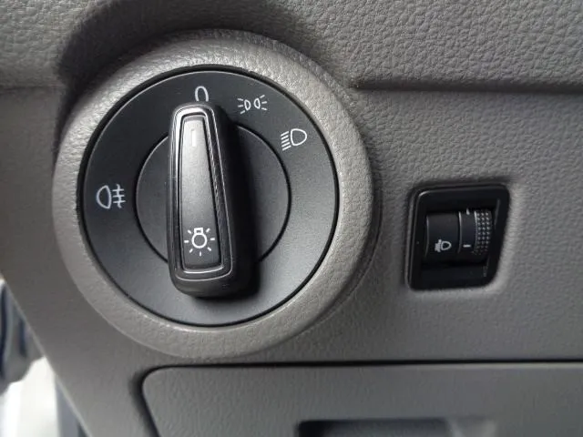 vw t6 doka sanduk 2,0 tdi/81kw/1.vl./6 sjed/klima/webasto/gr.sj./kuka, - slika 24