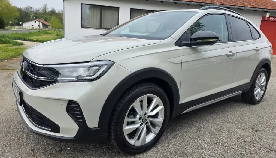 vw taigo 1,5 tsi...vozilo pod tvornickim jamstvom,dva kljuca.... - slika 13