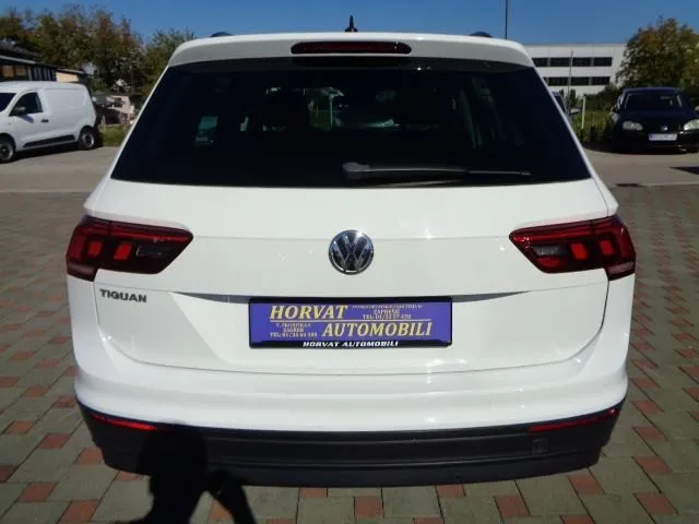 vw tiguan 2,0 tdi cl/navi/pano/xen/gr.sj./lanas/pdc/ele.gep./acc/app - slika 6