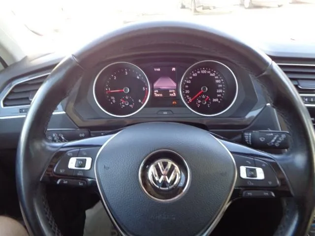 vw tiguan 2,0 tdi cl/navi/pano/xen/gr.sj./lanas/pdc/ele.gep./acc/app - slika 13