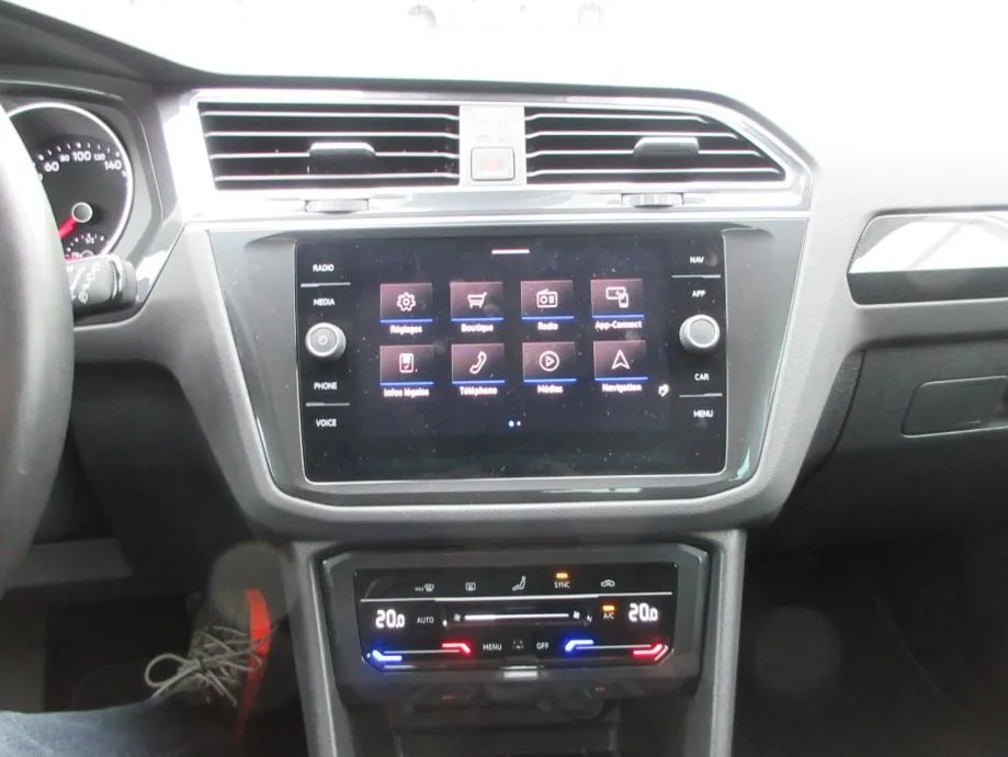 vw tiguan 2,0 tdi dsg 150ks,life,led,navi,rik.kamera,toop stanje,.. - slika 16