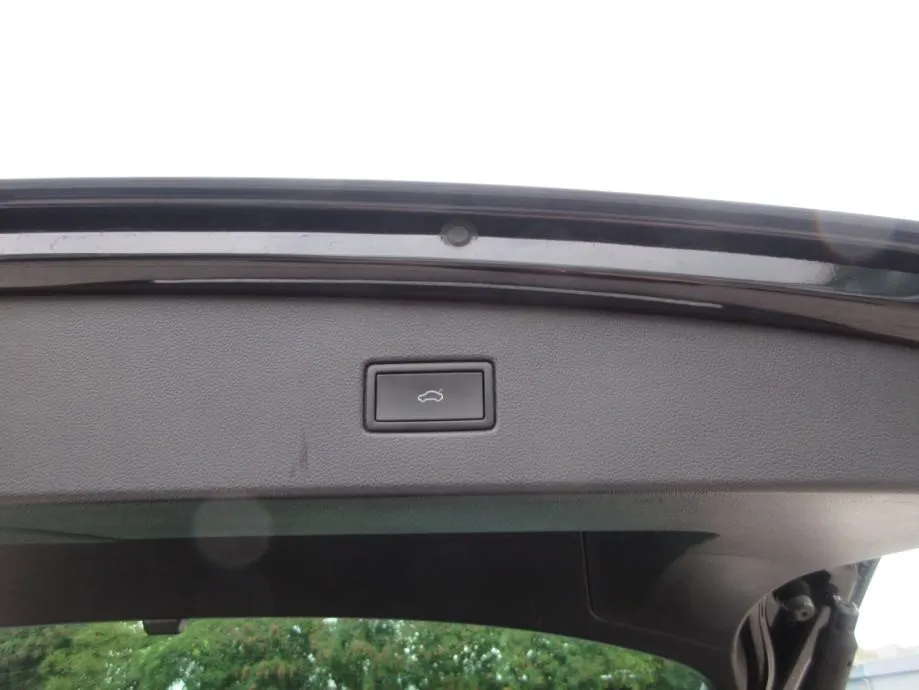 vw tiguan 2,0 tdi dsg 150ks,life,led,navi,rik.kamera,toop stanje,.. - slika 18