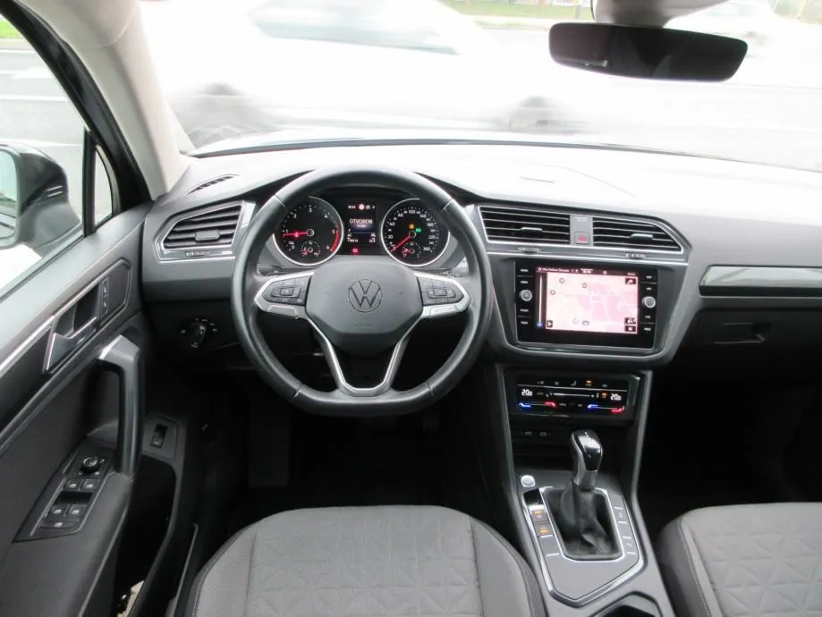 vw tiguan 2,0 tdi dsg 150ks,life,led,navi,rik.kamera,toop stanje,.. - slika 7