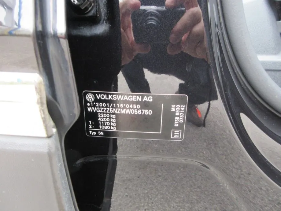 vw tiguan 2,0 tdi dsg 150ks,life,led,navi,rik.kamera,toop stanje,.. - slika 22