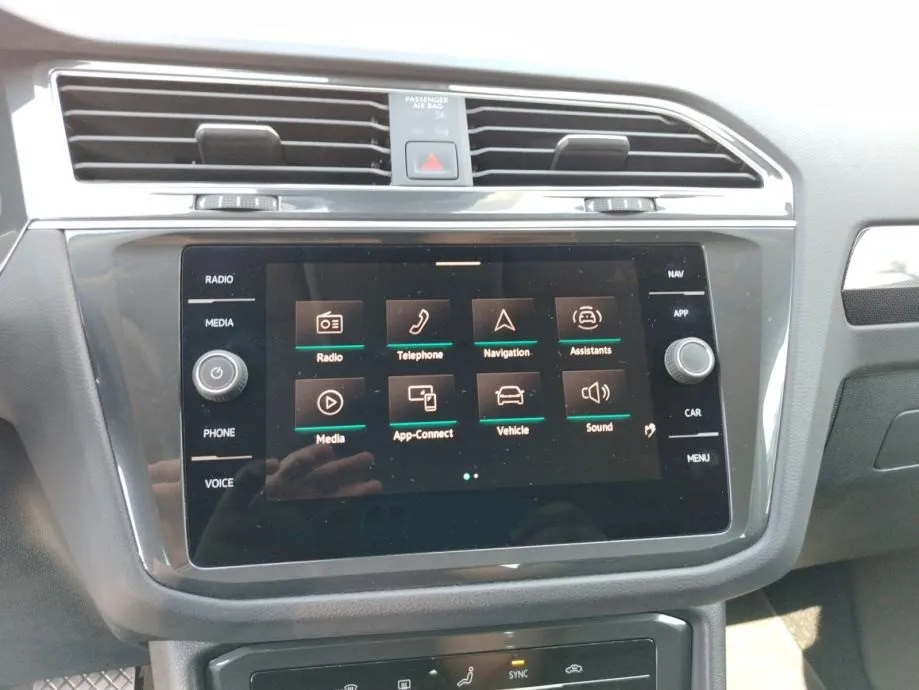 vw tiguan 2,0 tdi dsg life - slika 9