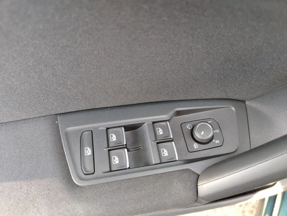 vw tiguan 2,0 tdi dsg life - slika 20