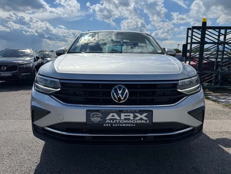 vw tiguan 2.0 tdi dsg navi°adap. tempomat°mrtvi kut°leasing bez učešća - slika 2