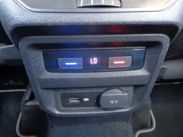 vw tiguan 2,0 tdi trend+;acc;app;laas;hr ;3zkli; - slika 12