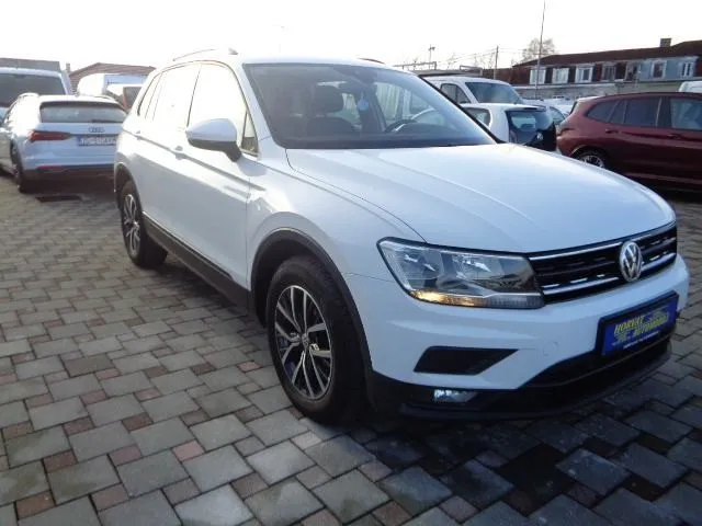 vw tiguan 2,0 tdi trend+;acc;app;laas;hr ;3zkli; - slika 3