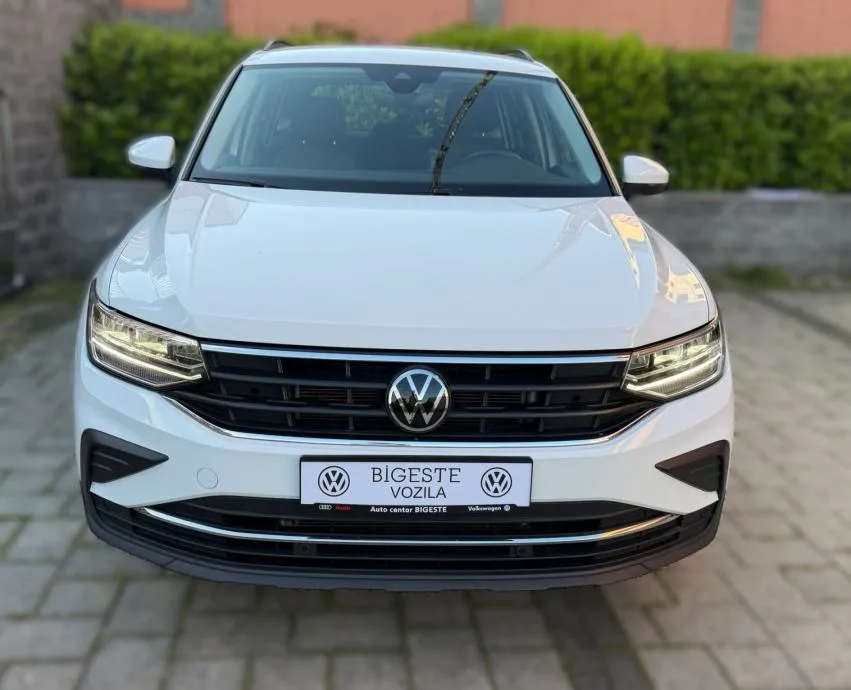 vw tiguan 2,0 tdi dsg "life",u pdv-u. - slika 2