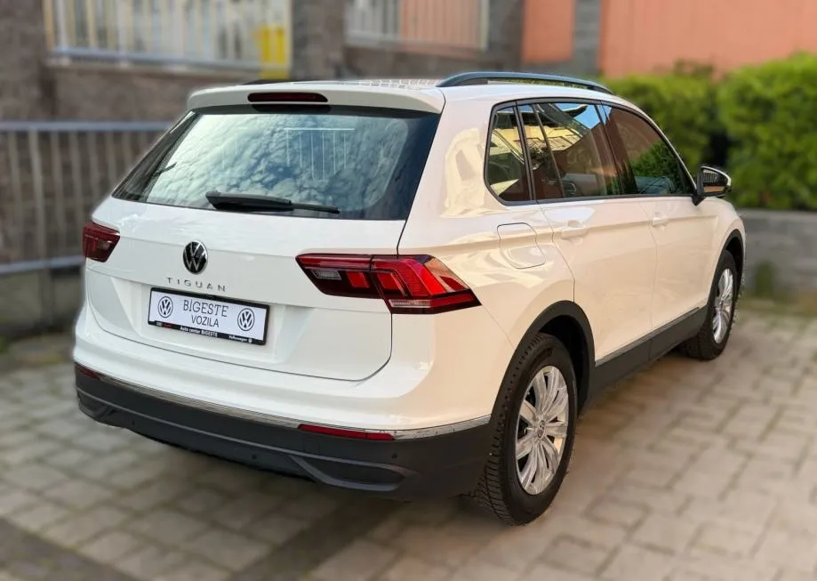 vw tiguan 2,0 tdi dsg "life",u pdv-u. - slika 6