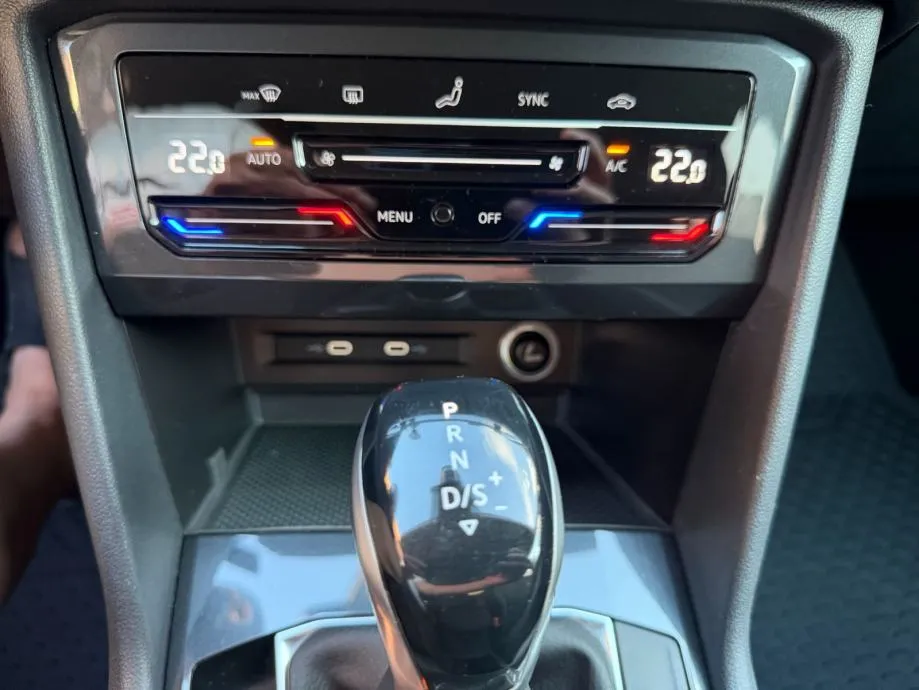 vw tiguan 2,0 tdi dsg "life",u pdv-u. - slika 16
