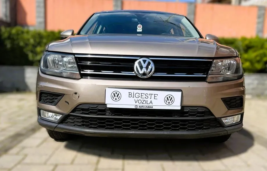 vw tiguan 2,0 tdi,r-mjenjač,hr vozilo,prvi vlasnik. - slika 3