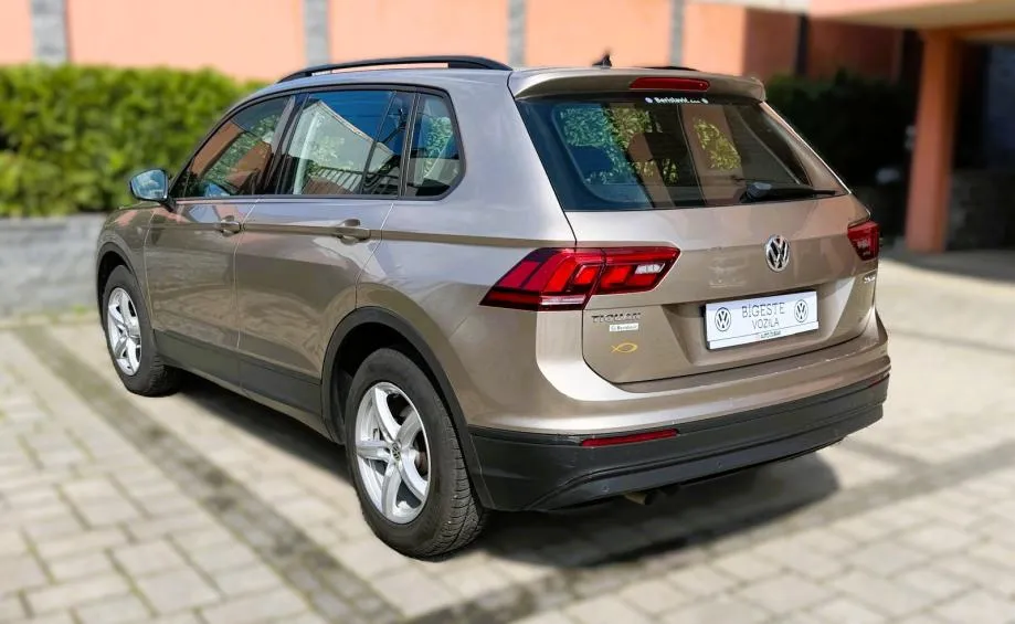 vw tiguan 2,0 tdi,r-mjenjač,hr vozilo,prvi vlasnik. - slika 6