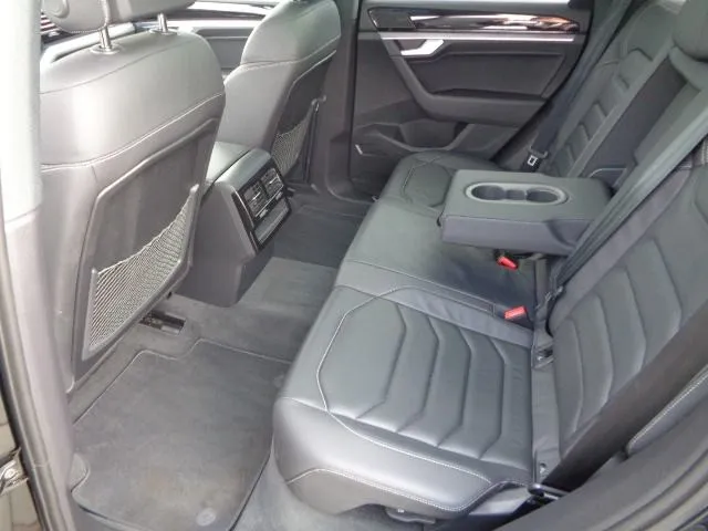 vw touareg v6 tdi 4mo aut rline/hr/koža/virt/pan/led/nav/kam/35tkm/19" - slika 14