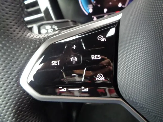 vw touareg v6 tdi 4mo aut rline/hr/koža/virt/pan/led/nav/kam/35tkm/19" - slika 17